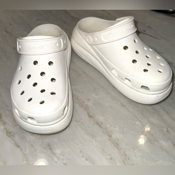 Crocs Classic Crush Platform White Unisex Mens 4 /Women’s 6 - Picture 3 of 9